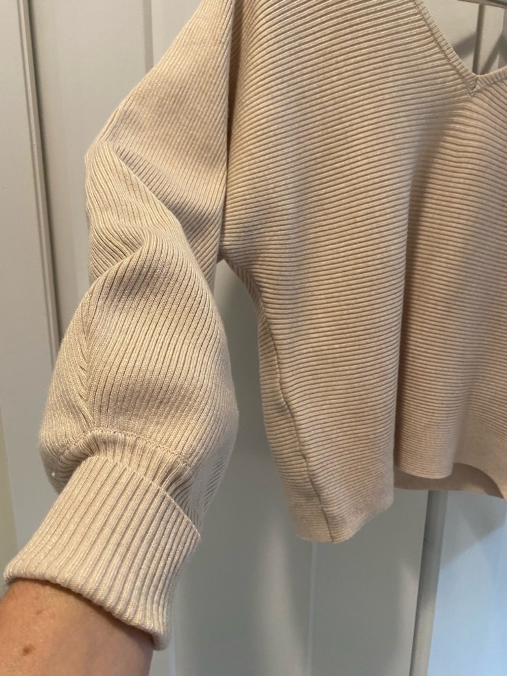 Pink Rose Cream Ribbed V-Neck Sweater - Picture 3 of 7
